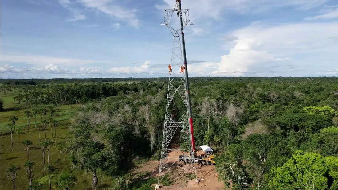 Transmission tower erection