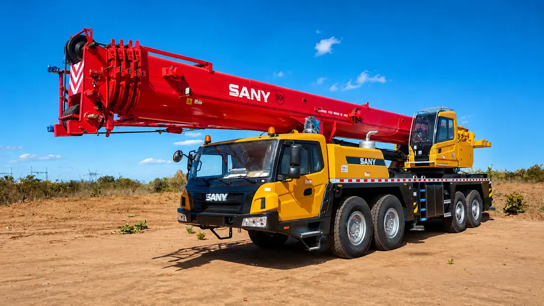 Caminhão guindaste Sany 80 t